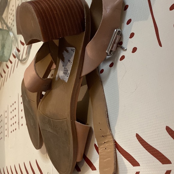 Franco Sarto Nude Leather Heels - Picture 5 of 7